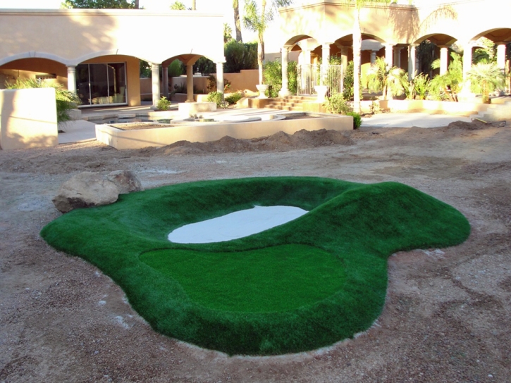 Fake Grass Middletown, California Outdoor Putting Green, Commercial Landscape