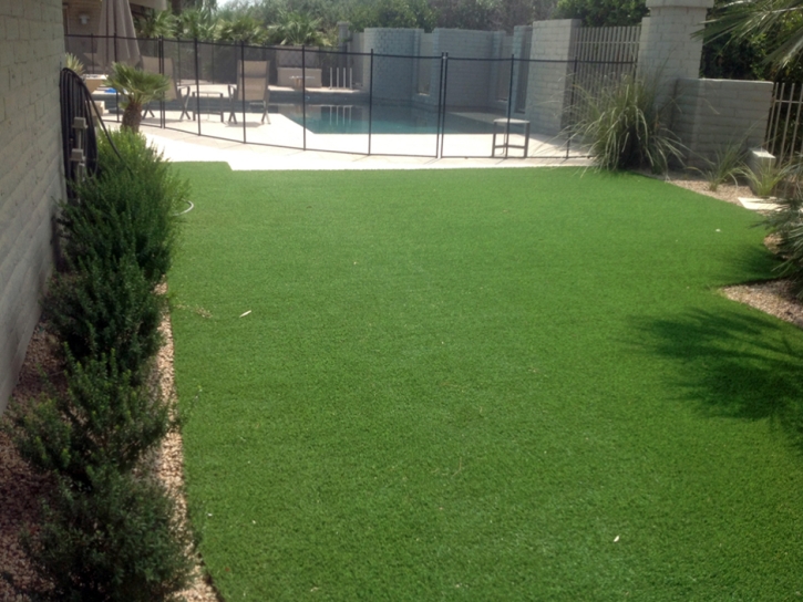 Green Lawn Morgan Hill, California Rooftop, Above Ground Swimming Pool